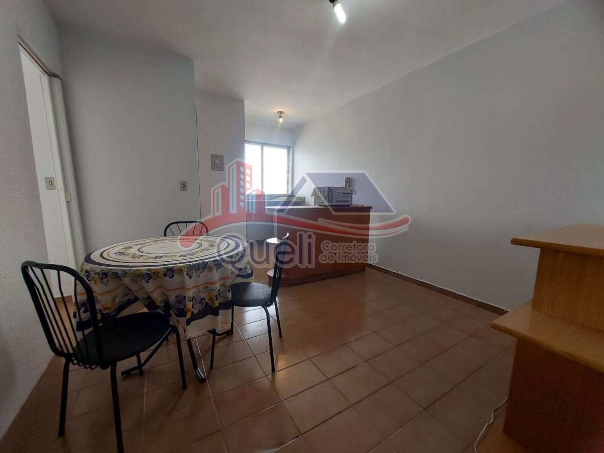 Apartamento à venda, no Edifício Constil, com 2 quartos, 36m² - Queli Gomes de Oliveira