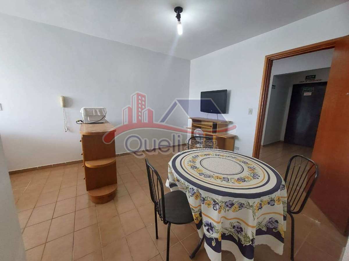 Apartamento à venda, no Edifício Constil, com 2 quartos, 36m² - Queli Gomes de Oliveira