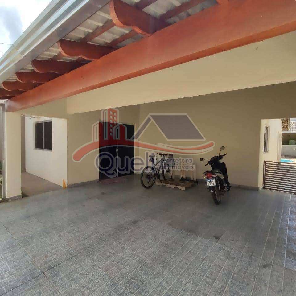 Casa à venda em Caldas Novas, Do Turista 2ª Etapa, com 3 quartos, 150m² - Queli Gomes de Oliveira