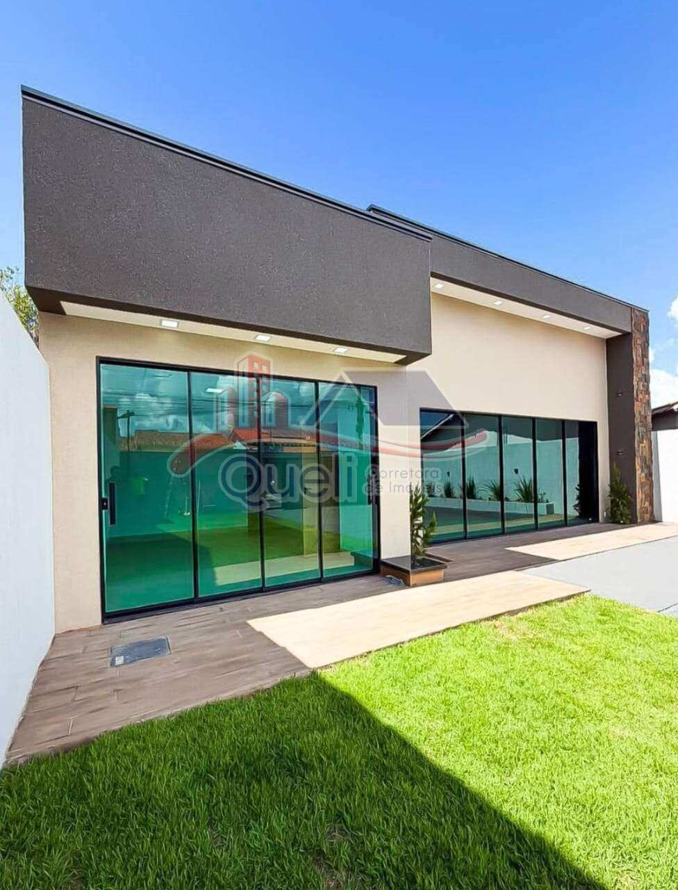 Casa à venda em Caldas Novas, Estância Itaici, com 3 quartos, 185m² - Queli Gomes de Oliveira