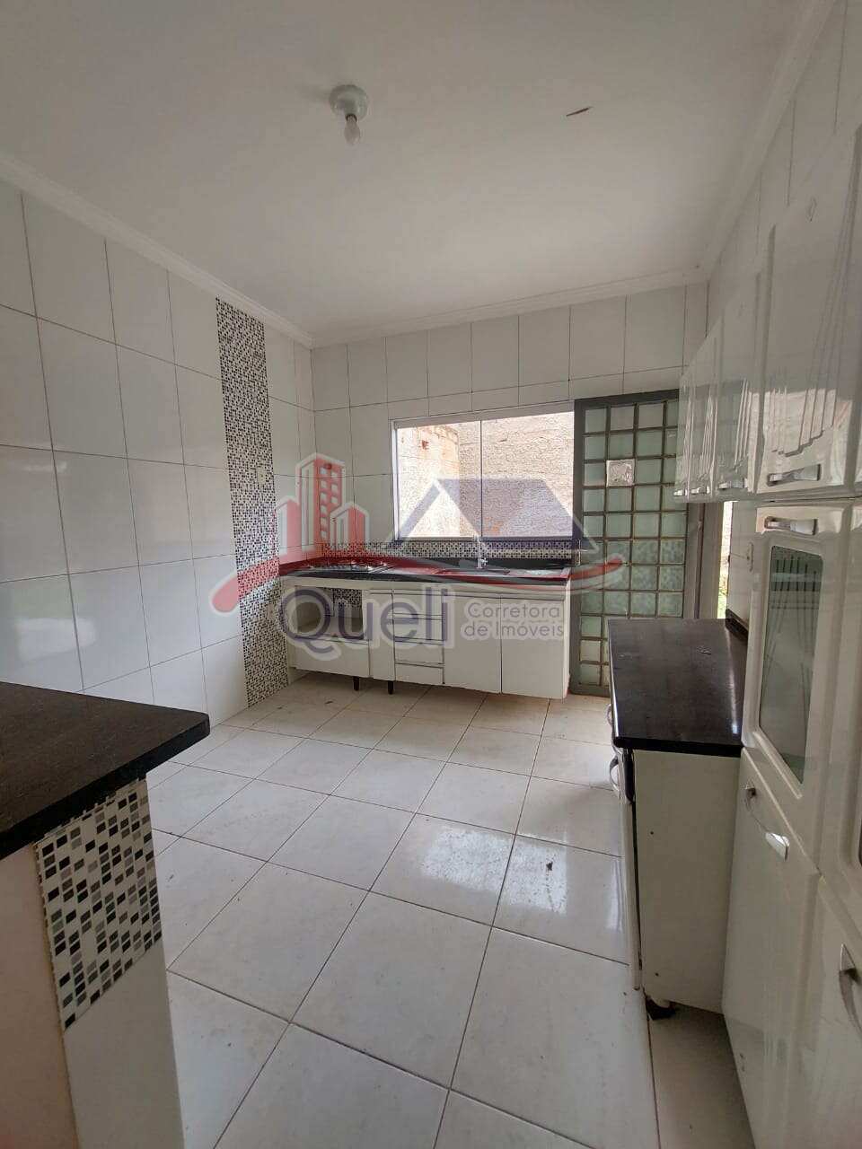 Casa à venda em Caldas Novas, Residencial Santa Clara, com 2 quartos, 70,95m² - Queli Gomes de Oliveira