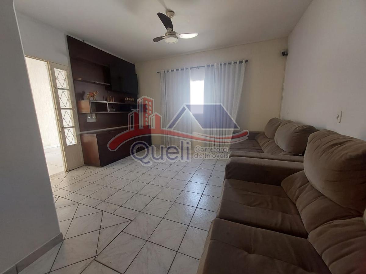 Casa à venda com 2 quartos, no bairro Nova Vila, em Caldas Novas(GO) - Queli Gomes de Oliveira