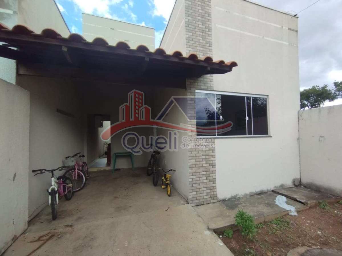 Casa de 3 quartos, para venda, no Setor Mansões, em Caldas Novas(GO) - Queli Gomes de Oliveira