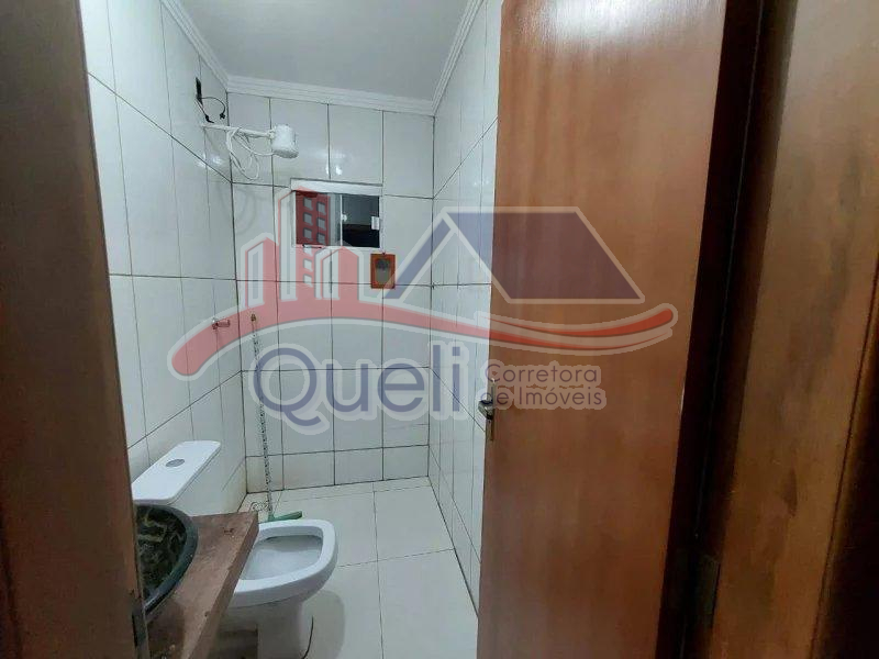 Galpão à venda, de 360m²,  no Setor Universitário, em Caldas Novas(GO) - Queli Gomes de Oliveira