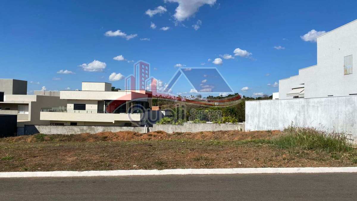 Lote à venda, no Condomínio Del Fiori, em Caldas Novas(GO) - Queli Gomes de Oliveira